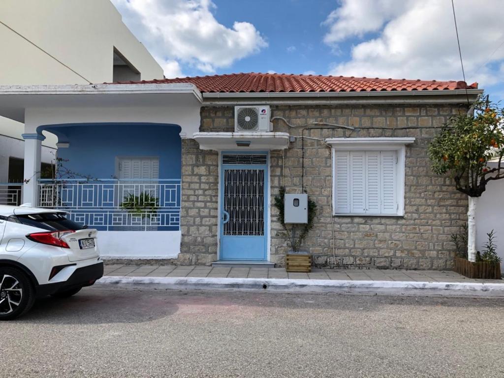 הוילה Mesolóngion Ανακαινισμενη Μονοκατοικια 125 Τμ Στο Κεντρο Με Κηπο מראה חיצוני תמונה